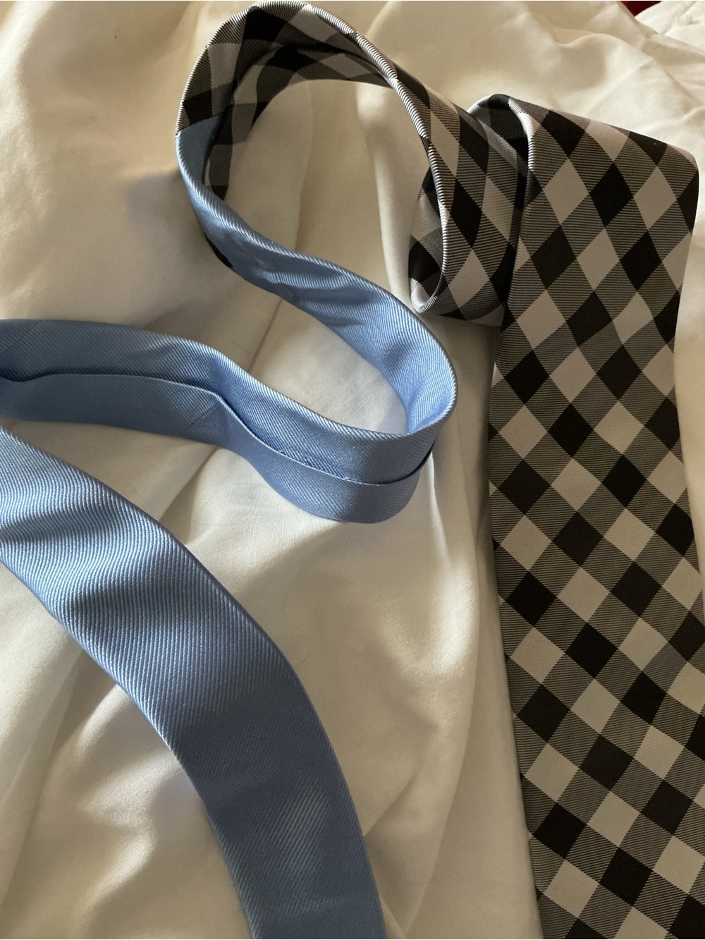 TOMMY HILFIGER  MENS GINGHAM TIE